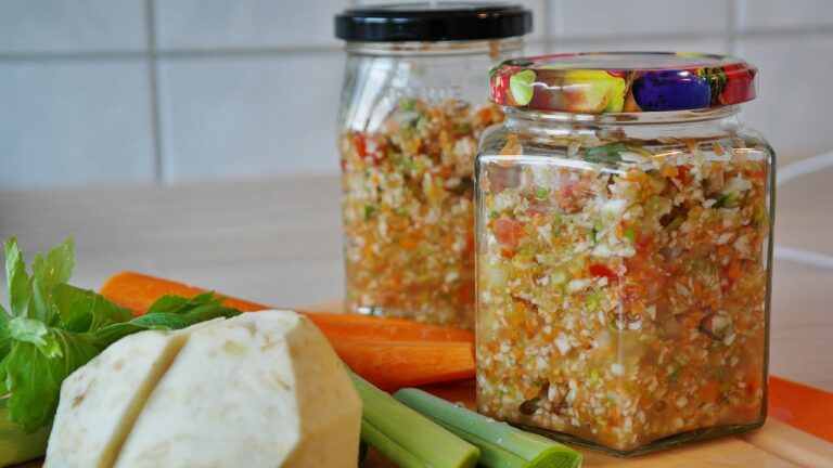 Dado vegetale fatto in casa che ammuffisce? Metti tantissimo sale, è il conservante