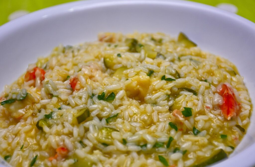 Risotto che non scuoce: tosta il riso a secco senza olio o burro, chicchi perfetti garantiti