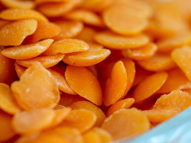 Lenticchie rosse decorticate: perché sono più digeribili e come usarle