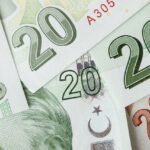 Immagine che illustra le nuove disposizioni sui bonifici famigliari 2026 con focus su causali e sanzioni.