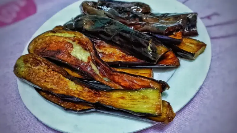 Melanzane fritte che assorbono troppo olio: cosa cambia tra spessore, sale e temperatura