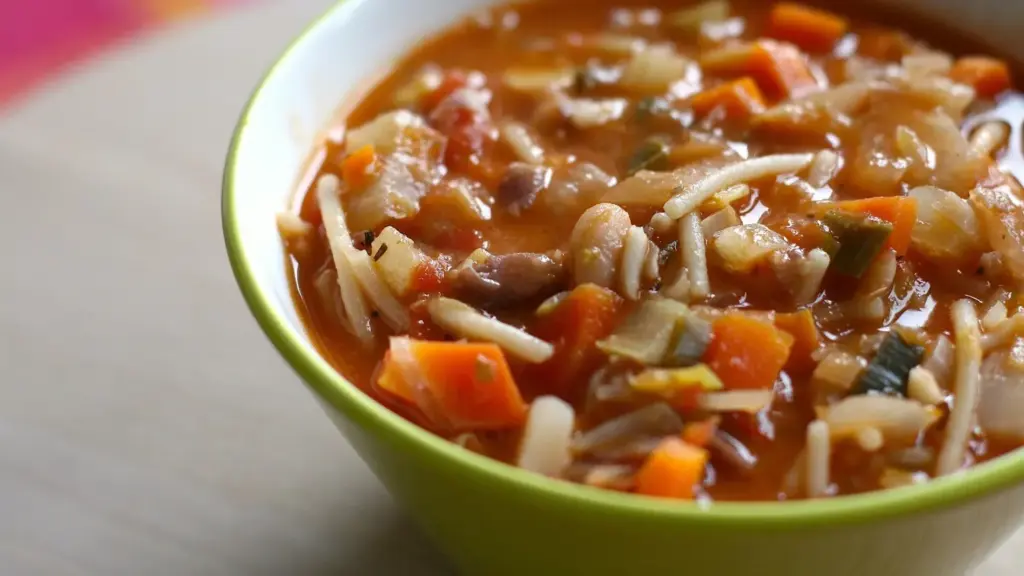Minestrone troppo acquoso: come lavorare sulla consistenza senza trasformarlo in una crema