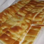Focaccia piena di bolle prima del forno: come fare le fossette senza schiacciare tutta la struttura