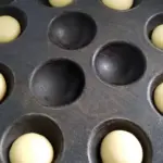 Biscotti su teglia unta: perché aggiungere grasso sotto l’impasto può favorire lo spread